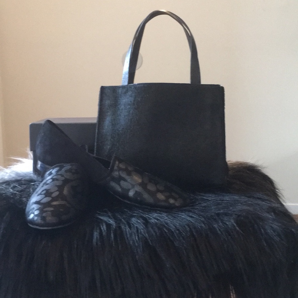 BR leather bag good condition reg wear inside.$70 w/Kenneth Cole Loafer BN w/box